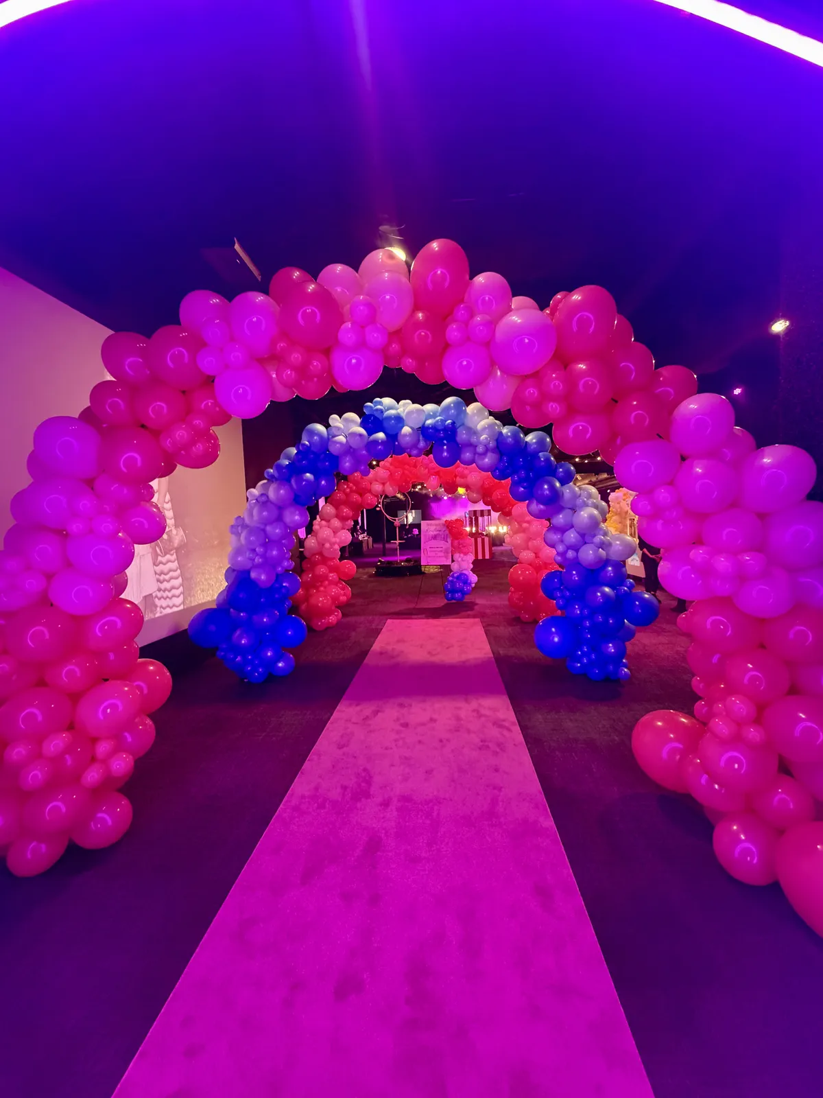 Beautiful baby shower balloon arch decoration