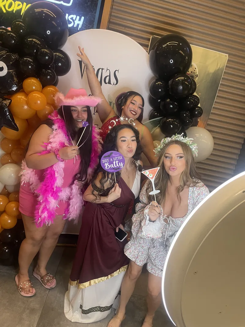 Deluxe booth with balloon backdrop at elegant Las Vegas event